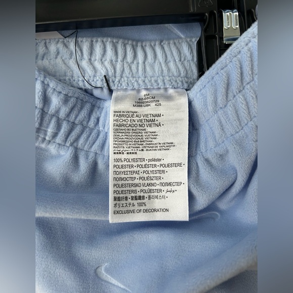 Nike Infant Essentials Bodysuit & Pant Set in Colbalt Bliss Girls 6 Months NEW - Picture 8 of 10